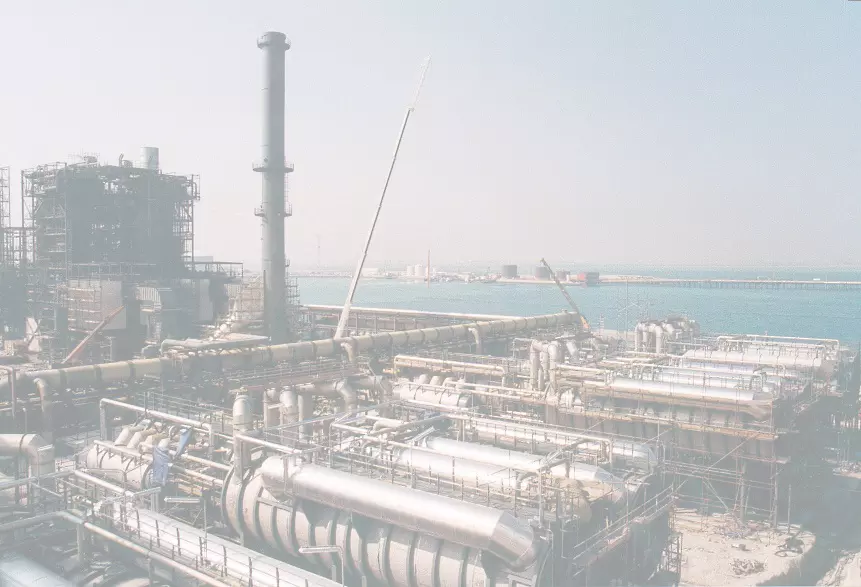 Desalination container
